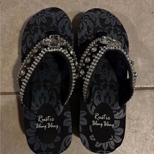 Rustic Bling Bling Black Sandals with Rhinestones